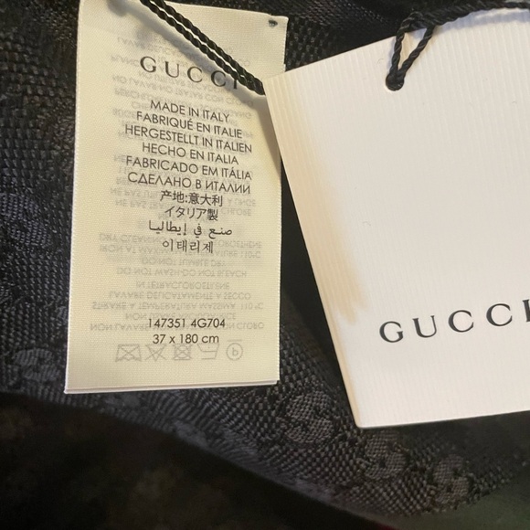 ***SOLD**Gucci 147351 Dark Grey GG  Red Green Stripe Wool Scarf Muffler - Picture 3 of 11